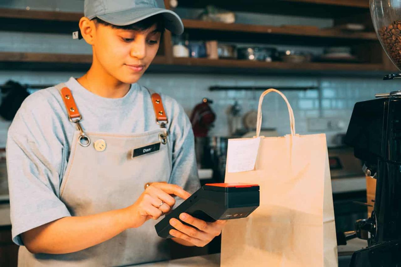 The Customer Focused Casher